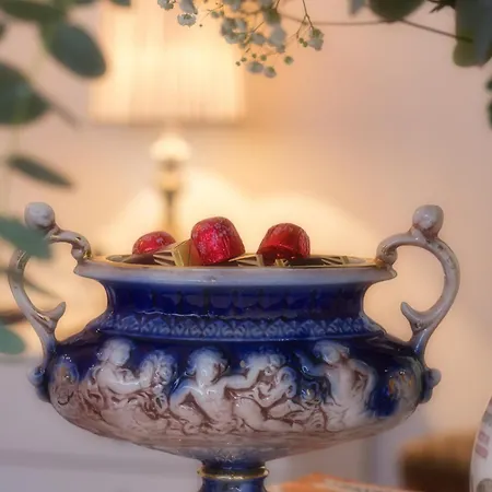 Ezekiel, Royal Blue Maison d'hôtes 4*